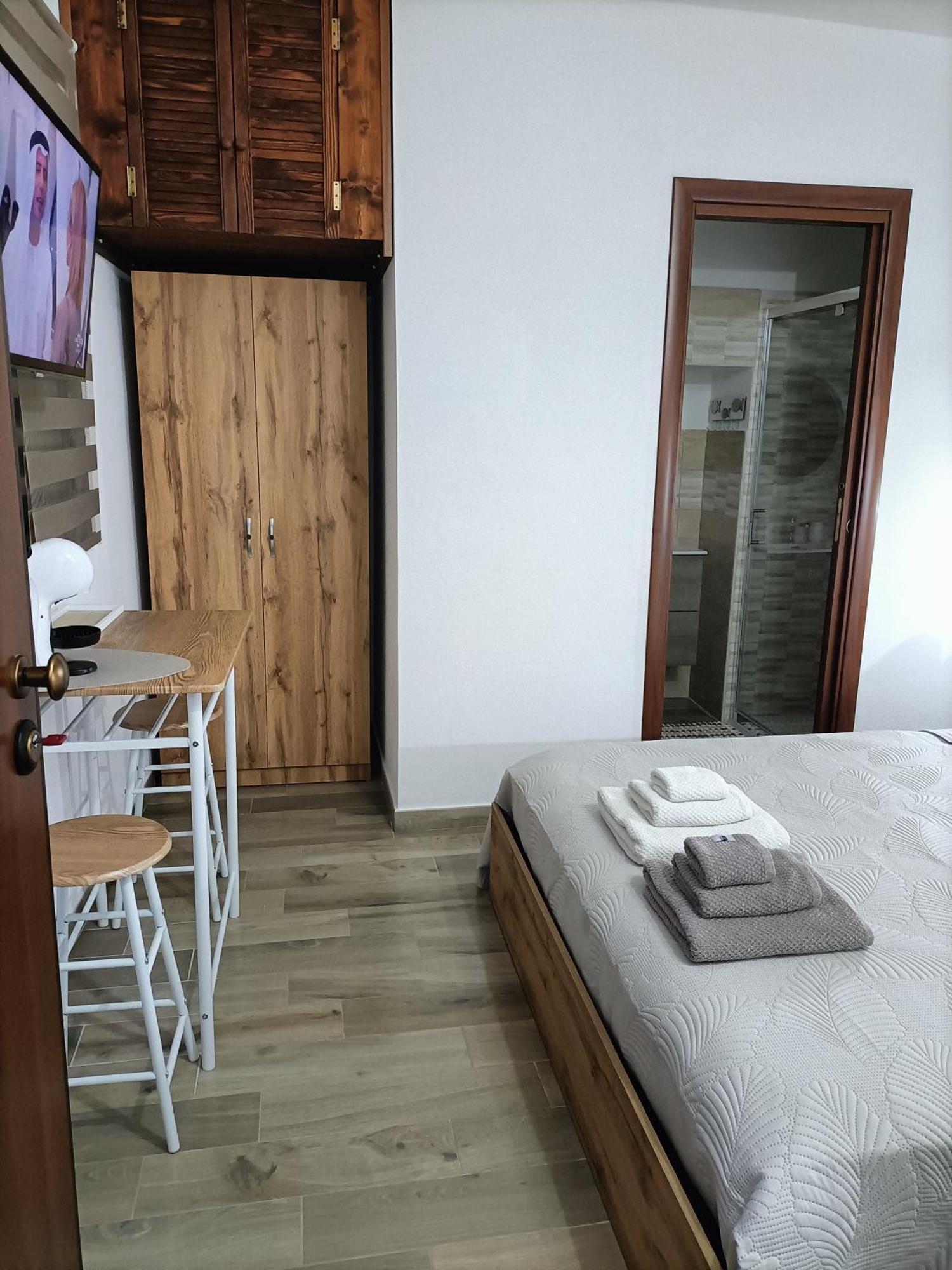 Bed And Breakfast Raggio Di Sole Iglesias Exteriör bild