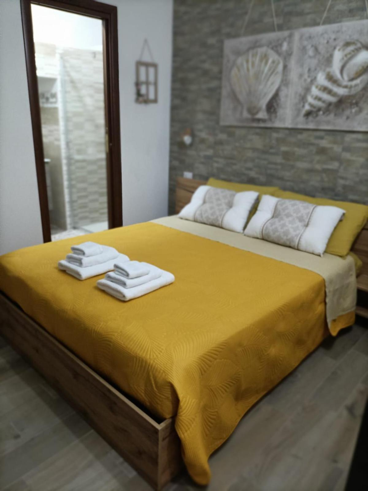 Bed And Breakfast Raggio Di Sole Iglesias Exteriör bild
